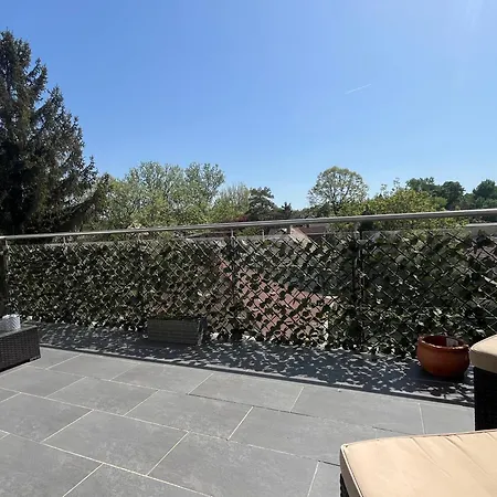 Smeraldo Penthouse Apartment