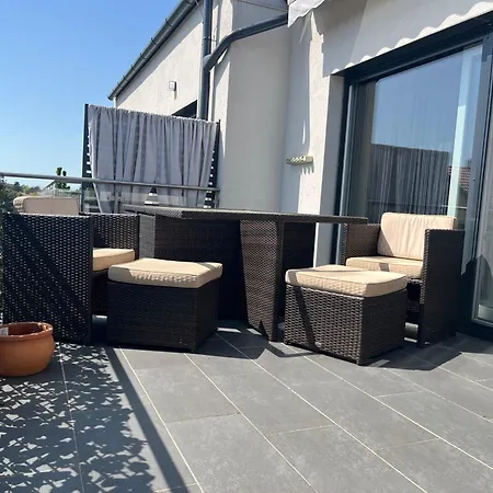 Smeraldo Penthouse Apartment Zamárdi