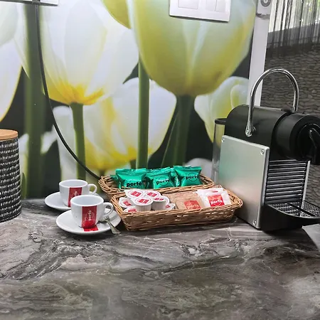 Smeraldo Penthouse דירה