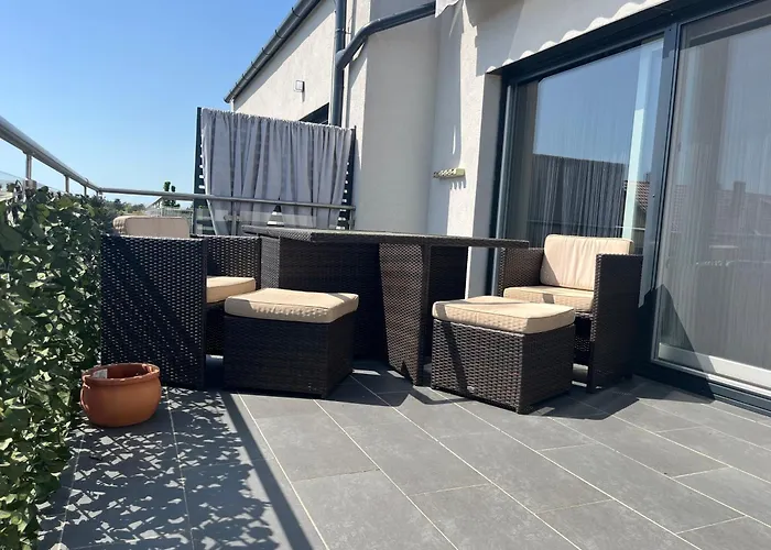 Smeraldo Penthouse Apartamento Zamárdi
